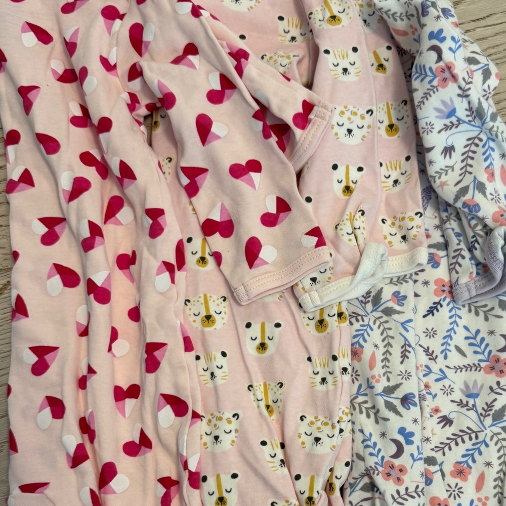 3 magnetic baby girl, pajamas